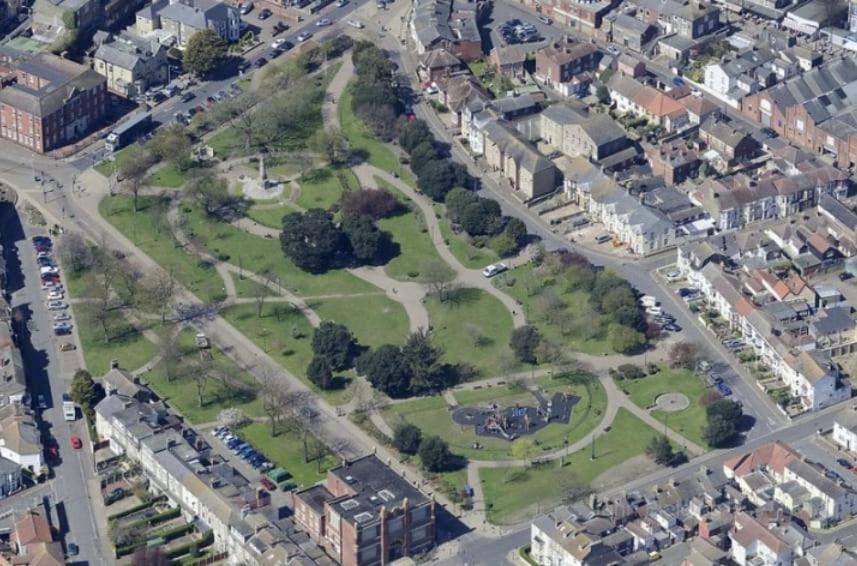 Stunning Park View Maisonette - 2 Bedrooms Great Yarmouth Bagian luar foto